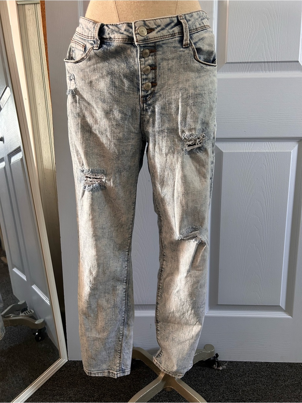 Black Daisy Jamie Relaxed Skinny Jean Size 11/30
